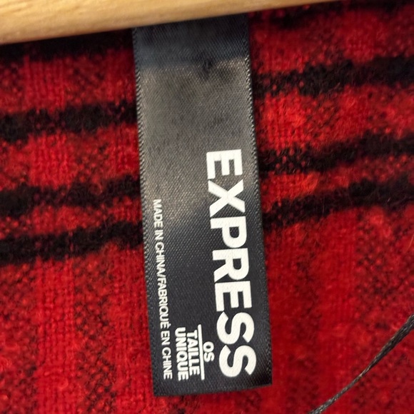 Express Red & Black Plaid Boucle Knit Hooded Open Front Poncho - Picture 4 of 7